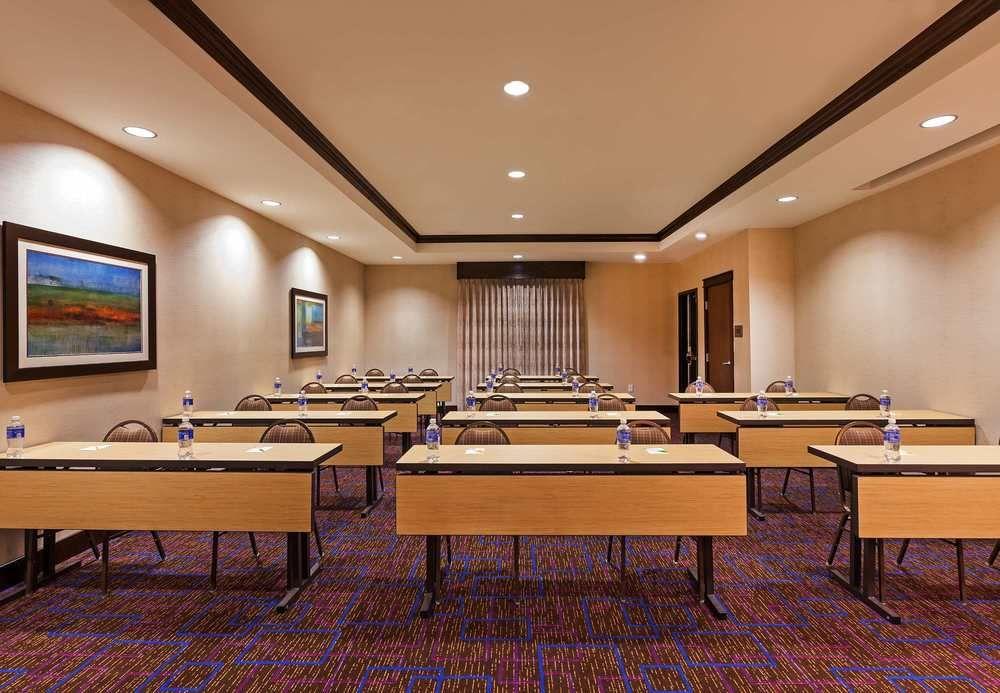Hotel Courtyard By Marriott Odessa Esterno foto