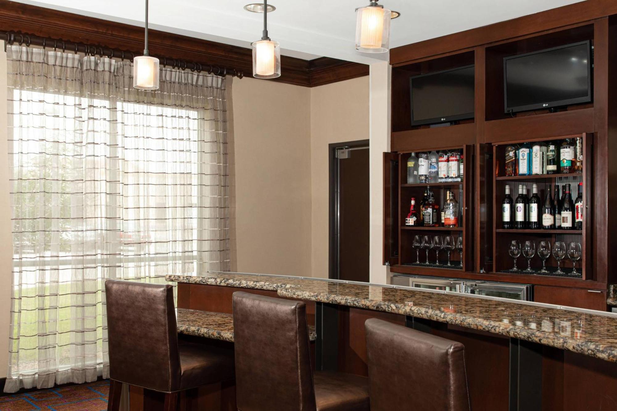 Hotel Courtyard By Marriott Odessa Esterno foto